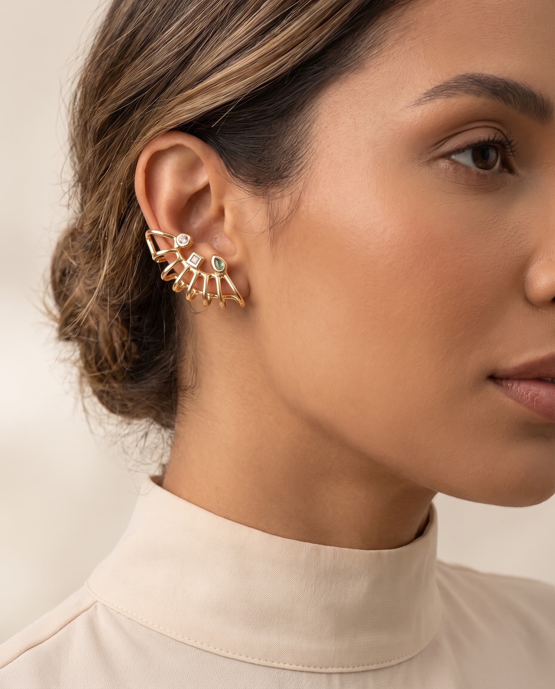 Ear Cuff 3 Pedra Colorida
